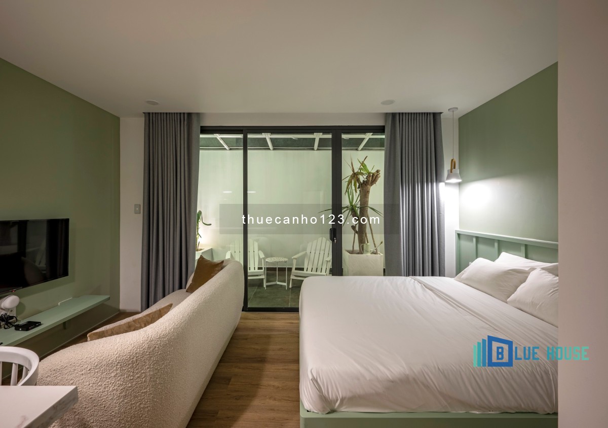 Studio cao cấp gần nhà ga METRO, nội thất mới, full service, có dọn phòng