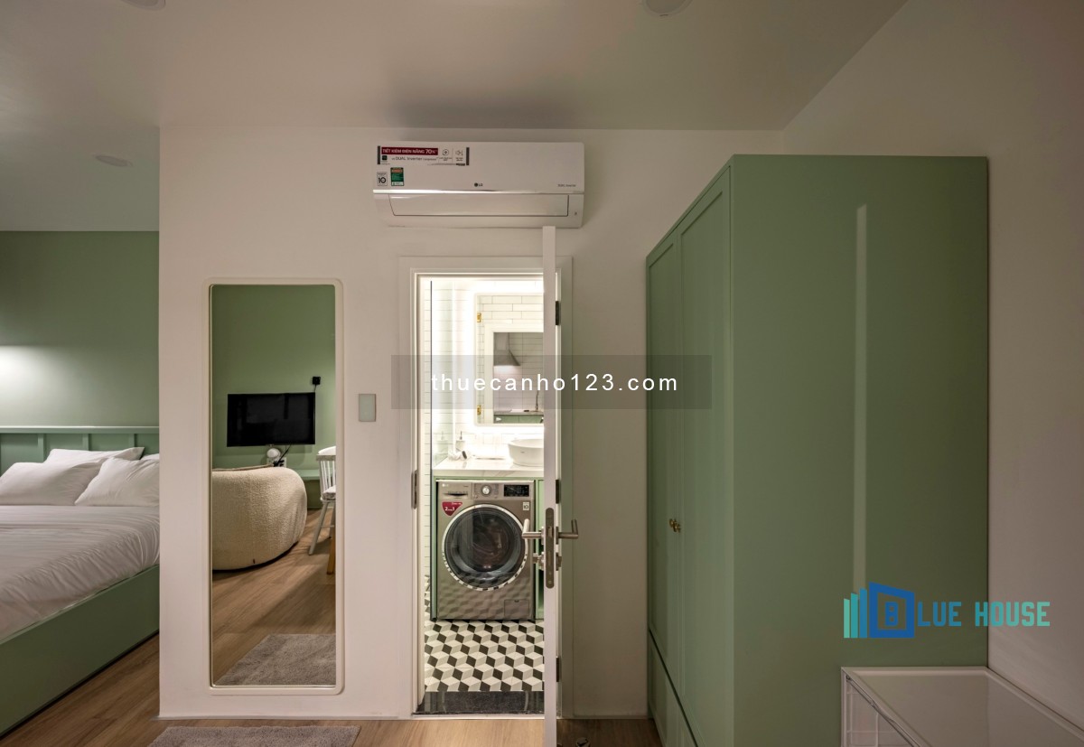 Studio cao cấp gần nhà ga METRO, nội thất mới, full service, có dọn phòng