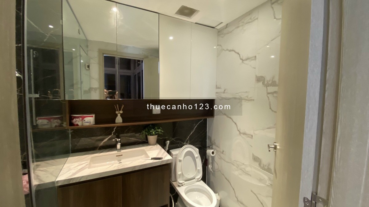 Cho thuê CHCC Botanica Premier 75m2, 2pn, căn góc, full NT, có suất ôtô. Giá thật nhà thật: 18 tr/th