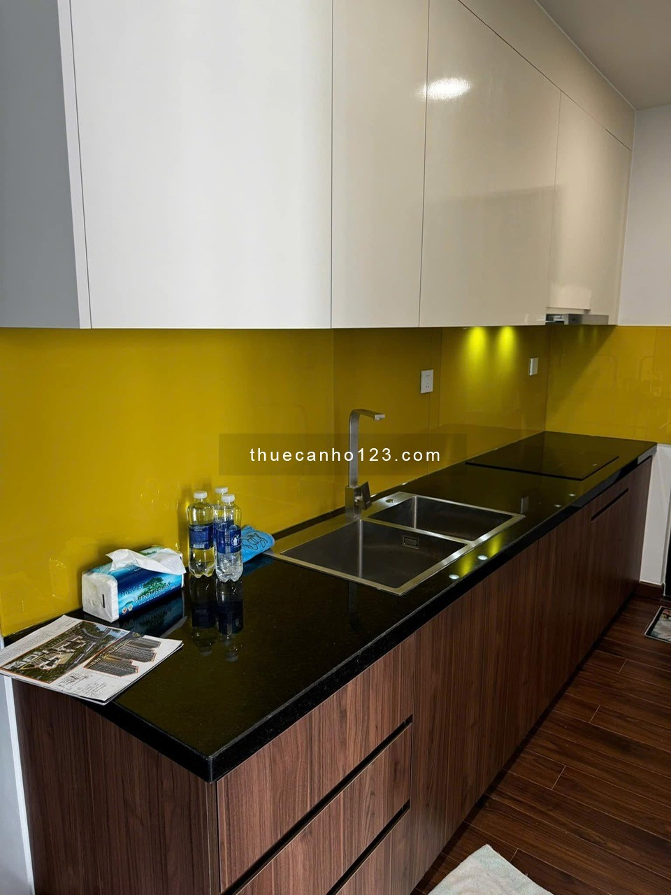 Chung cư Carillon1, Hoàng Hoa Thám, TB: 90m2, 2p ngủ, 2wc, ban công, 13tr/th