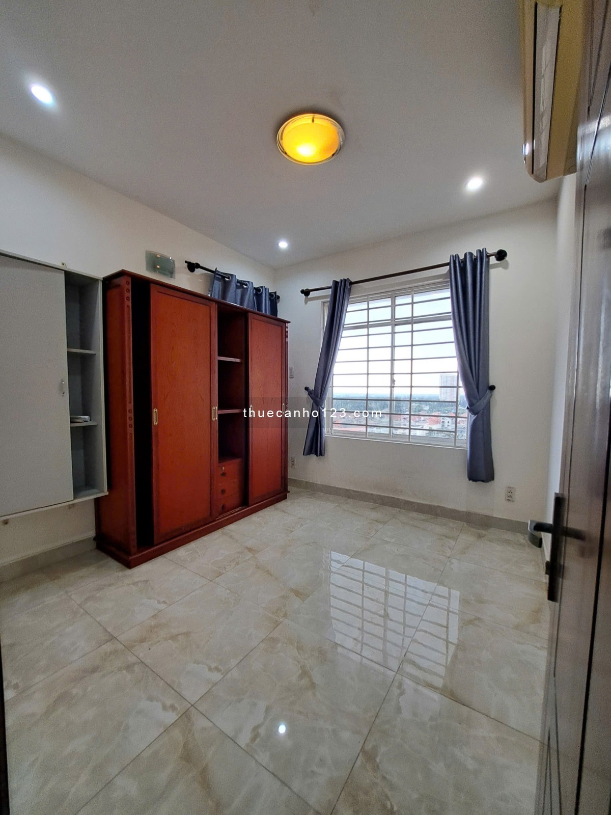 Cần cho thuê gấp căn hộ Him Lam 6A (Him Lam Nam Sài Gòn), KDC Trung Sơn, BC 70m2, 2pn 9tr/tháng