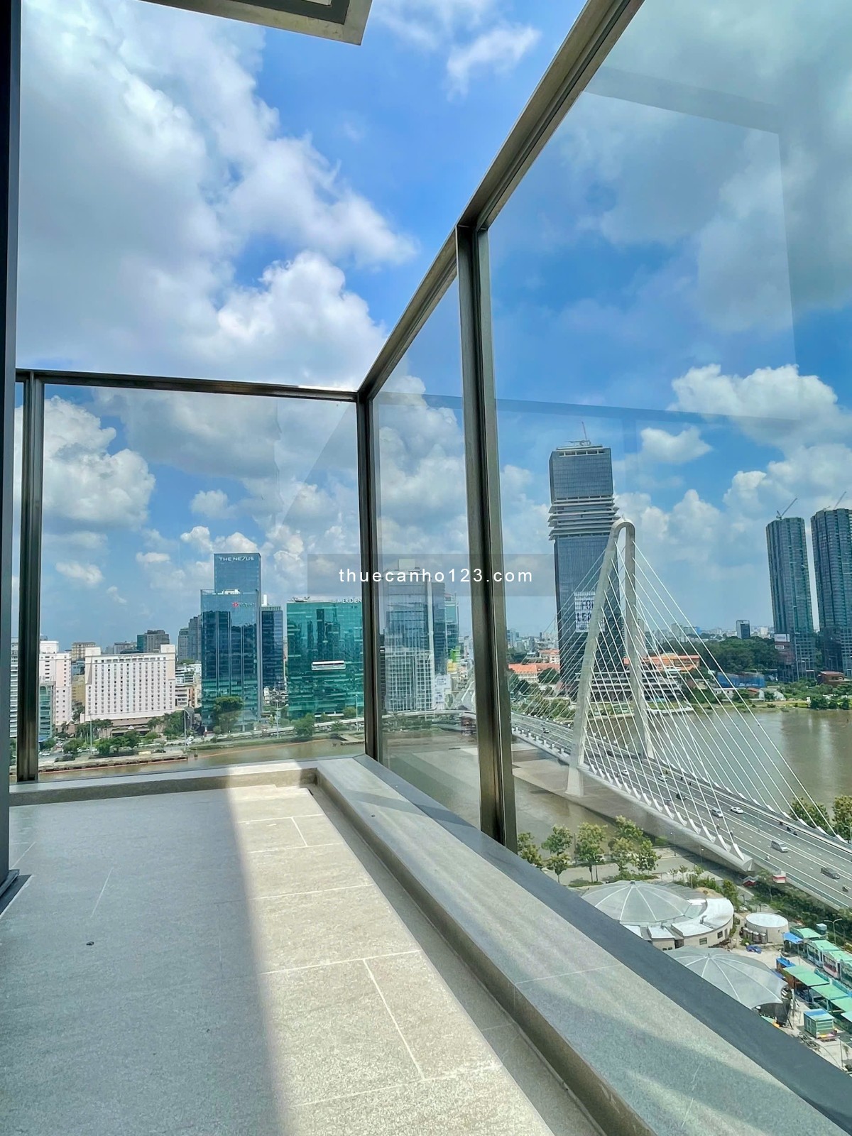Opera cho thuê 3PN VIEW 360 sông, quận 1 & Ba Son - Tầng cao view xuất sắc & giỏ hàng cập nhật