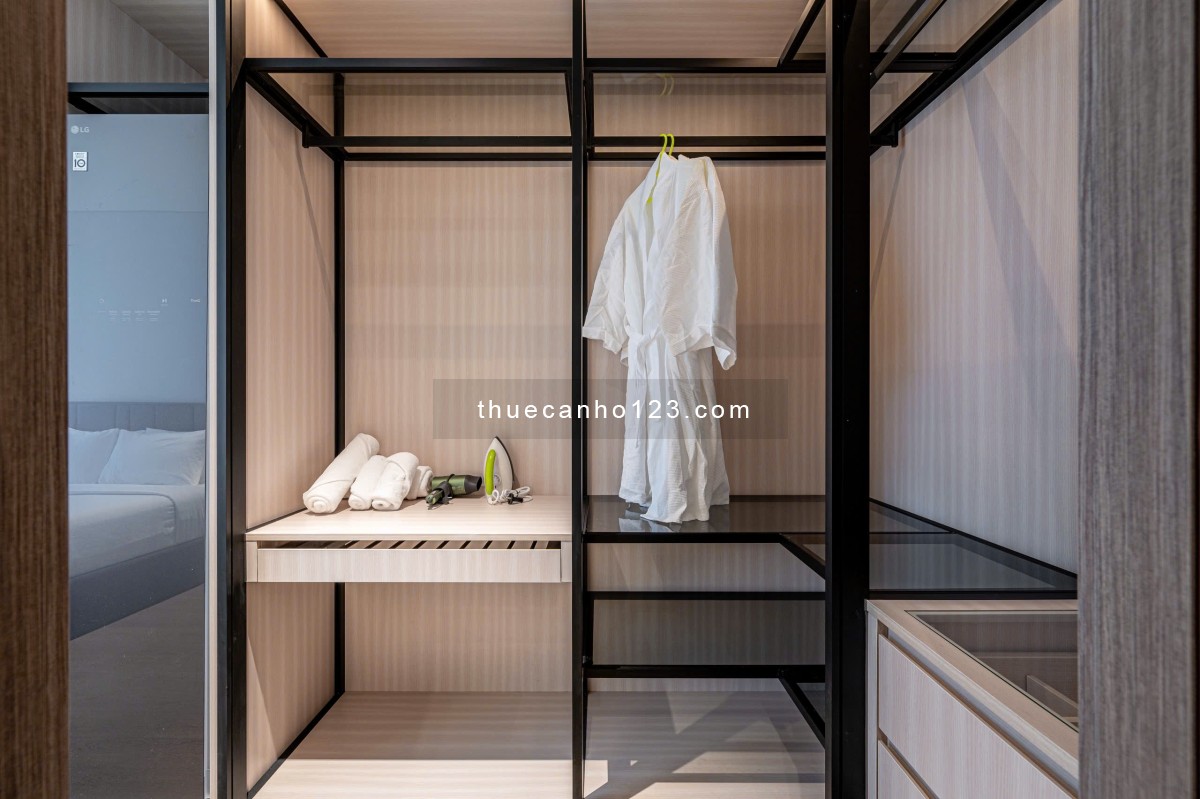 OPERA CHO THUÊ 2PN ĐẦY ĐỦ NỘI THẤT, TẦNG CAO VIEW ĐẸP, BAN CÔNG CỰC CHILL