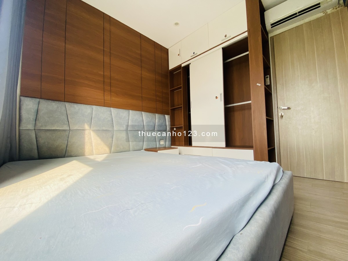 Căn 2PN+ full nội thất xịn xò, tầng 18 view thoáng, nhà trống ở ngay