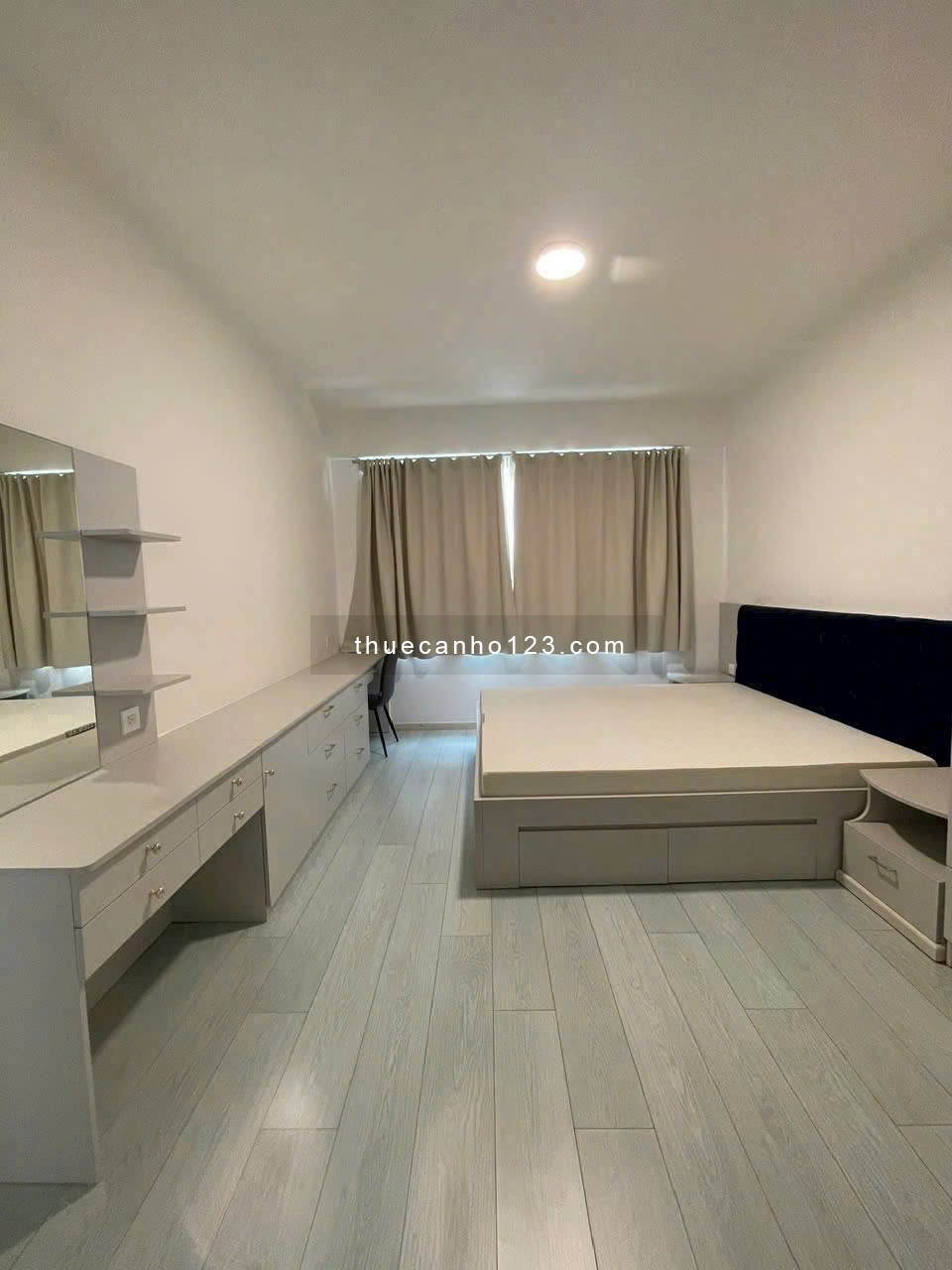 Chung cư Satra Eximland, Phan Đăng Lưu, Phú Nhuận: 130m2, 3p ngủ, 2wc, NT, 22tr/tháng