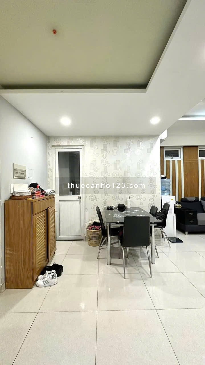 Cho thuê chung cư The Useful Apartment Lạc Long Quân, TB: 75m2, 2pn, full NT 12tr/th