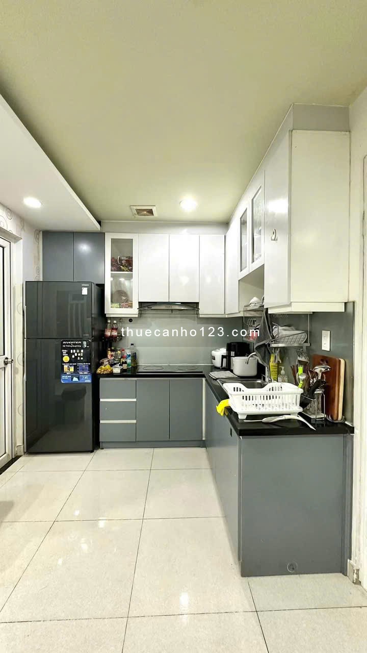 Cho thuê chung cư The Useful Apartment Lạc Long Quân, TB: 75m2, 2pn, full NT 12tr/th