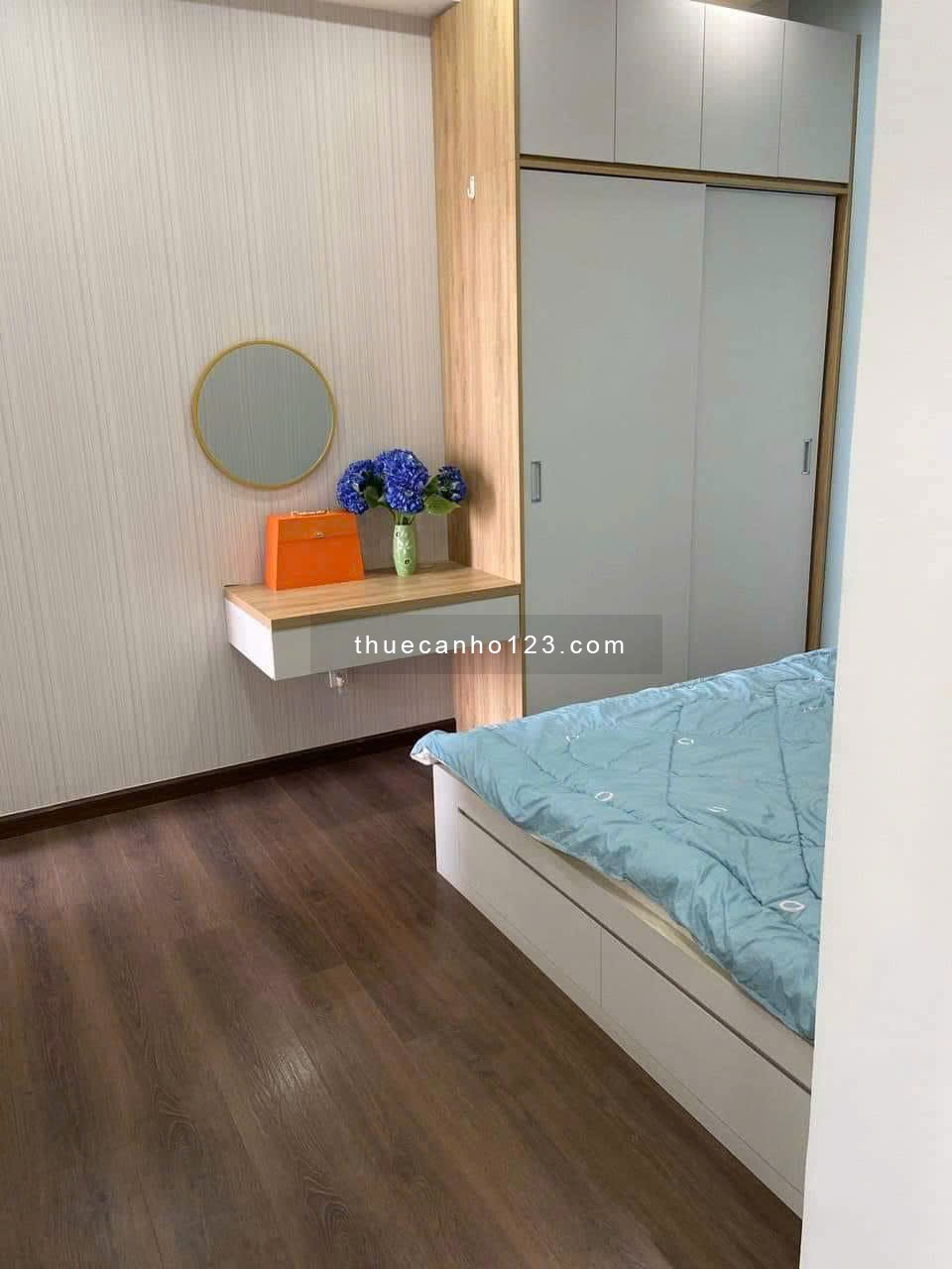Cho thuê chung cư The Useful Apartment Lạc Long Quân, TB: 75m2, 2pn, full NT 12tr/th