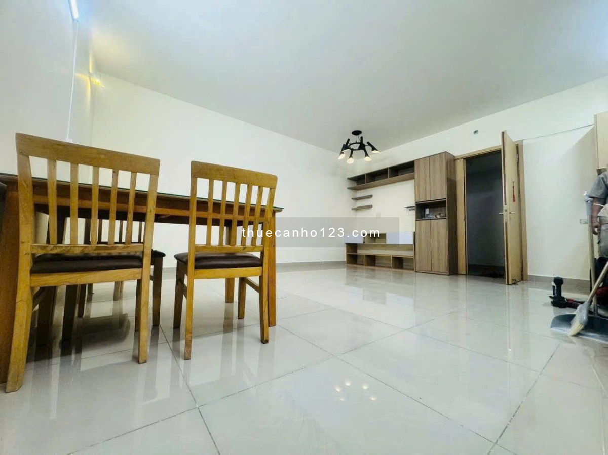 Cho thuê chung cư Carillon 1, Trần Văn Danh, p13, TB, 2pn, 2wc, 13tr.