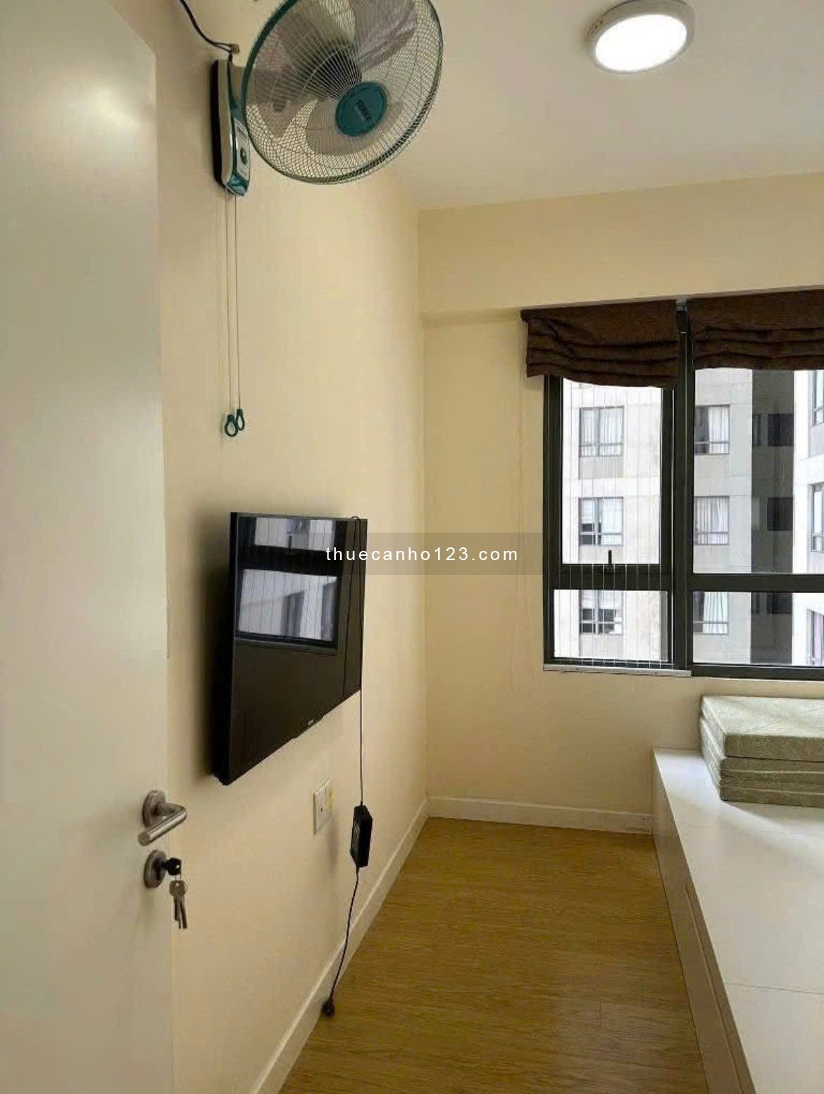 Chung cư Bigemco, Lý Thường Kiệt, Q11: 2p ngủ, full nt, 75m2, 12tr/th