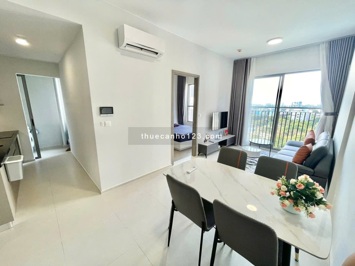 Chung cư Sky Center, Phổ Quang, TB: 2p ngủ rộng, full NT 98m2 16 triệu