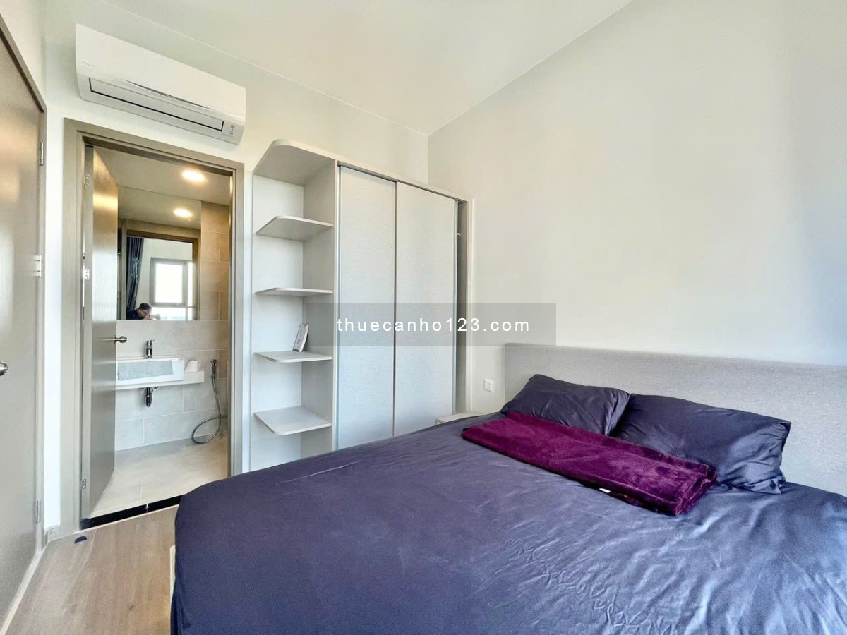 Chung cư Sky Center, Phổ Quang, TB: 2p ngủ rộng, full NT 98m2 16 triệu