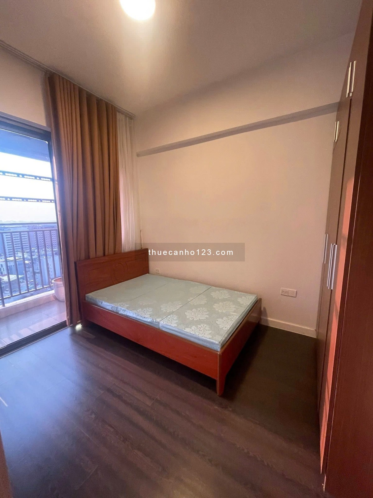 Chung cư Phúc Yên 2, P15, Tân Bình: 86m2, 3p ngủ, có NT, 12tr/th