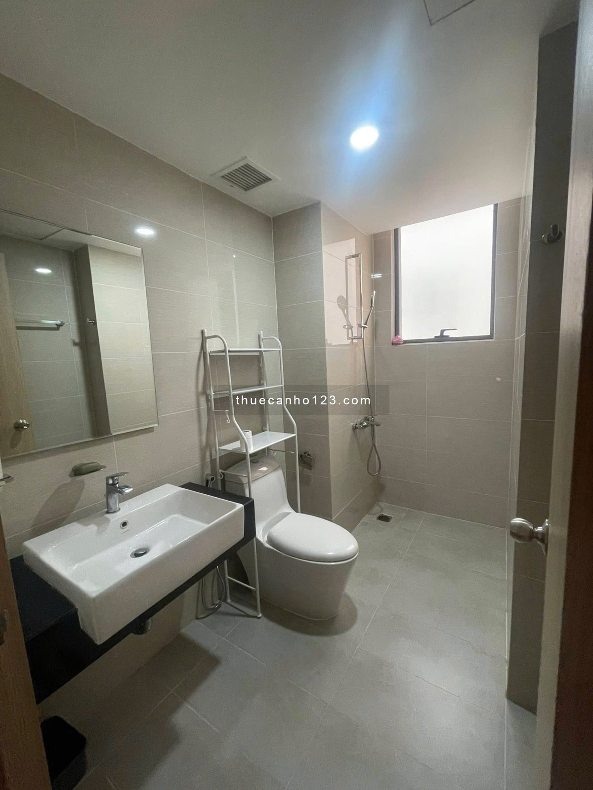 Chung cư Phúc Yên 2, P15, Tân Bình: 86m2, 3p ngủ, có NT, 12tr/th