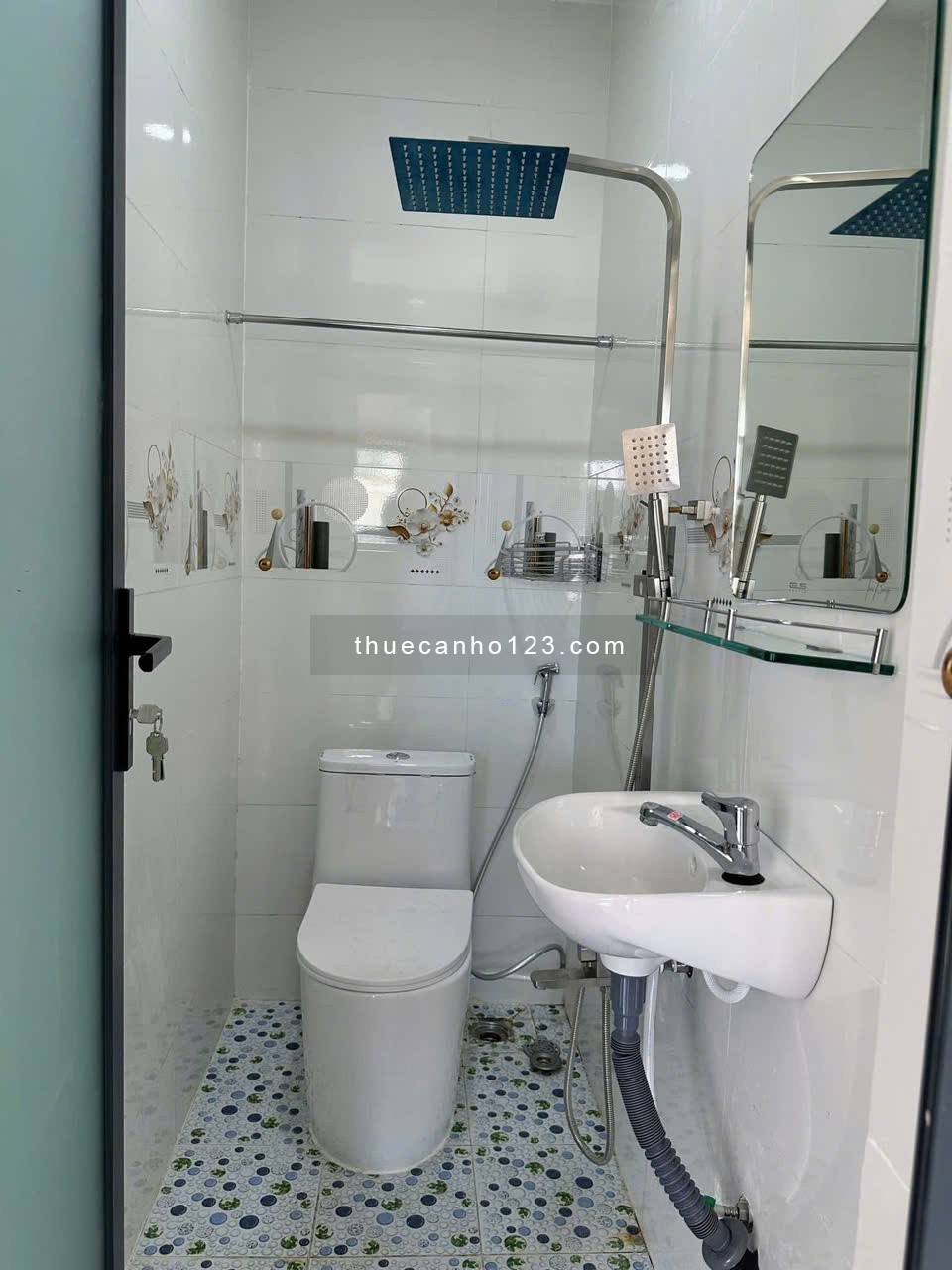 Chung cư 225 Hoàng Sa, P.Tân Định, Q1: 2p ngủ, đầy đủ NT, 74m2, 12tr