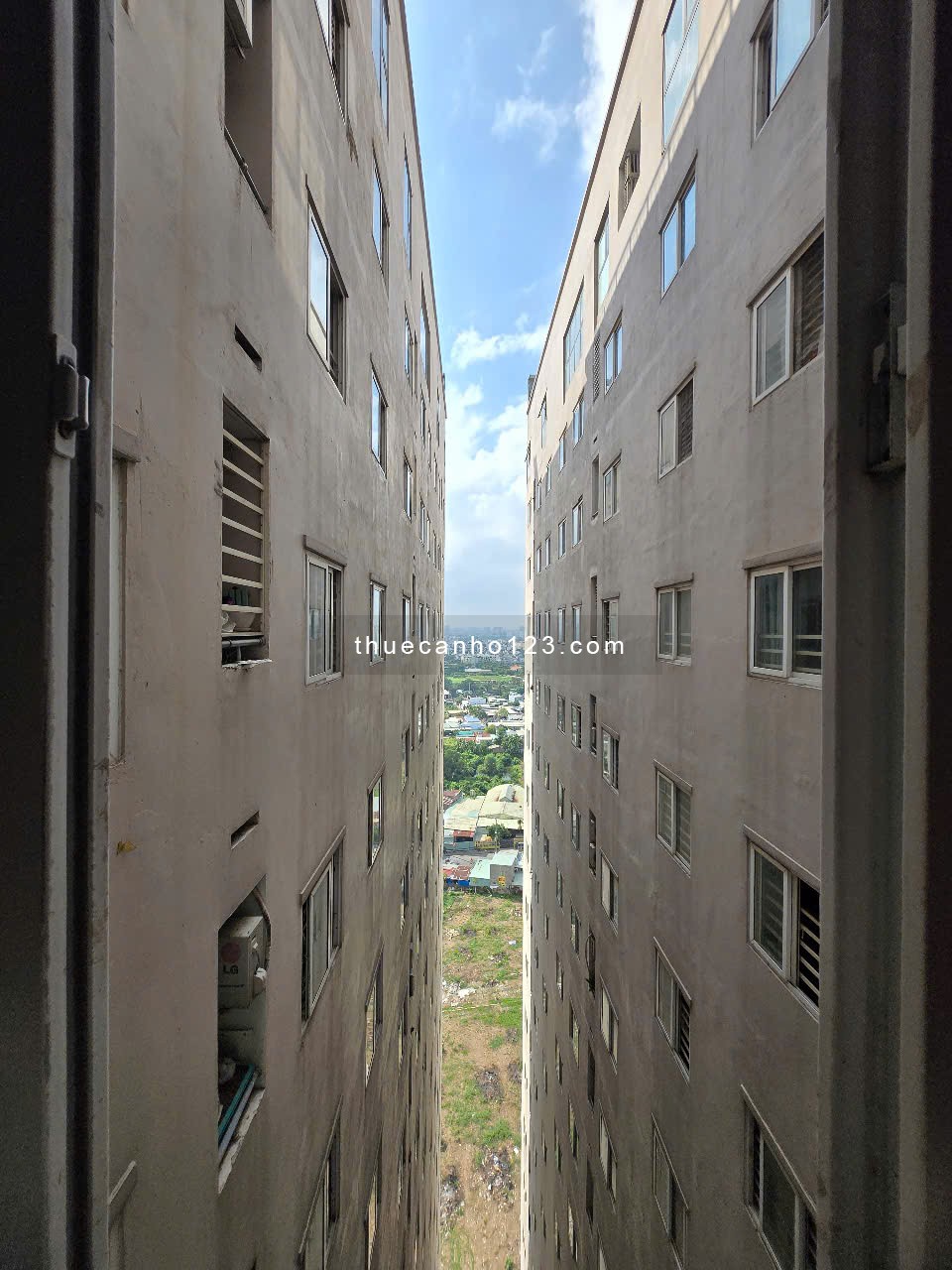 Cho thuê 5 căn hộ Đạt Gia: Giá 7tr full nội thất 1PN 1wc 47m - 2pn 2wc 68m giá 7tr nhà trống