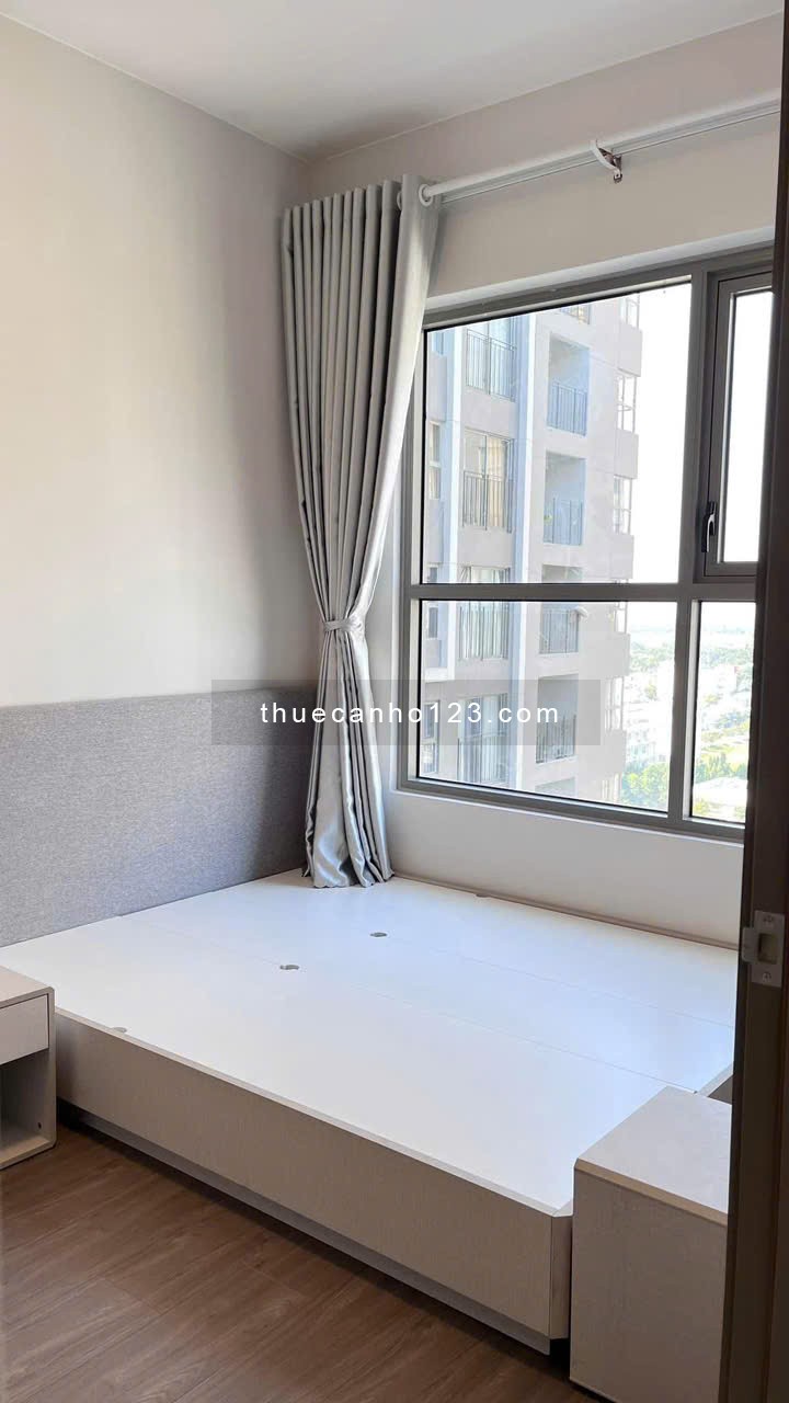 Chung cư Sky, 104 Phổ Quang, TB: 100m2, 2p ngủ, full NT, 16tr/th có Slot ô tô