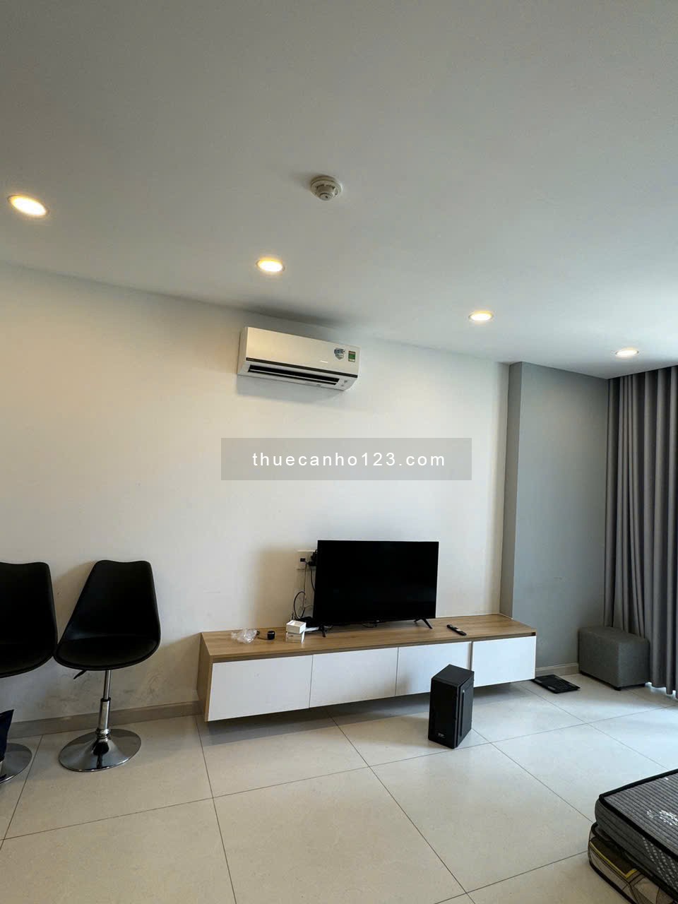 Cho thuê Sunrise Riverside 93m2 3PN 2WC 93m2 giá 15.5 triệu / tháng