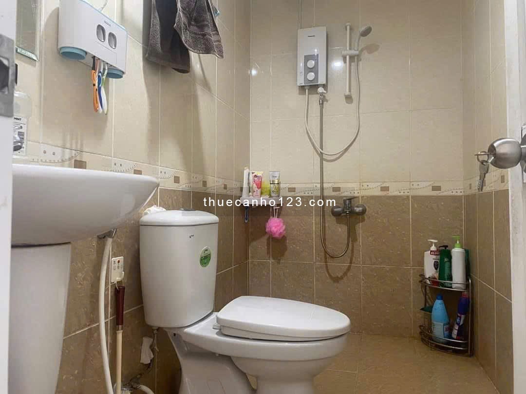 Chung cư Screc, 974A Trường Sa, Q3: 13tr5/th, 2p ngủ, 2wc full NT