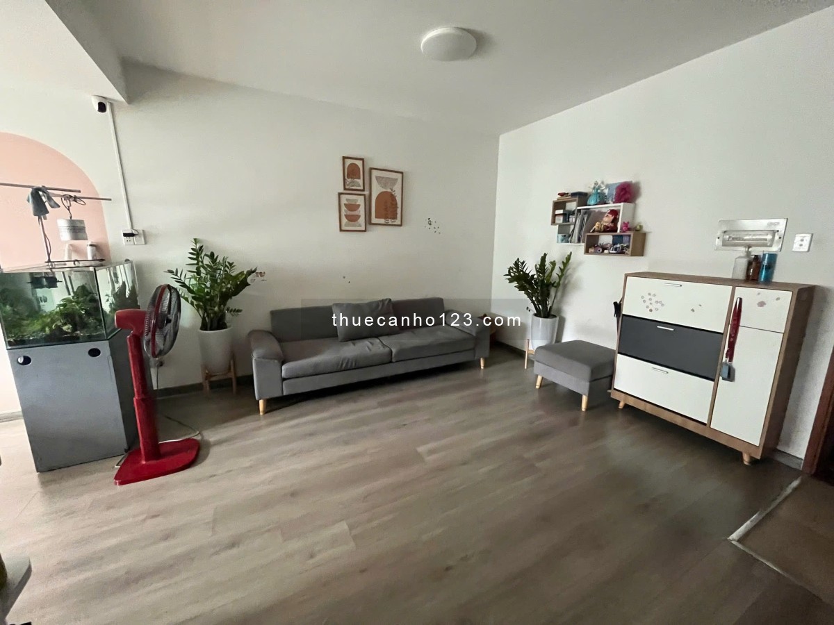 C/c Đặng văn Ngữ, Phú Nhuận: 81m2, 2p ngủ, 2wc, Nt, 13tr/th