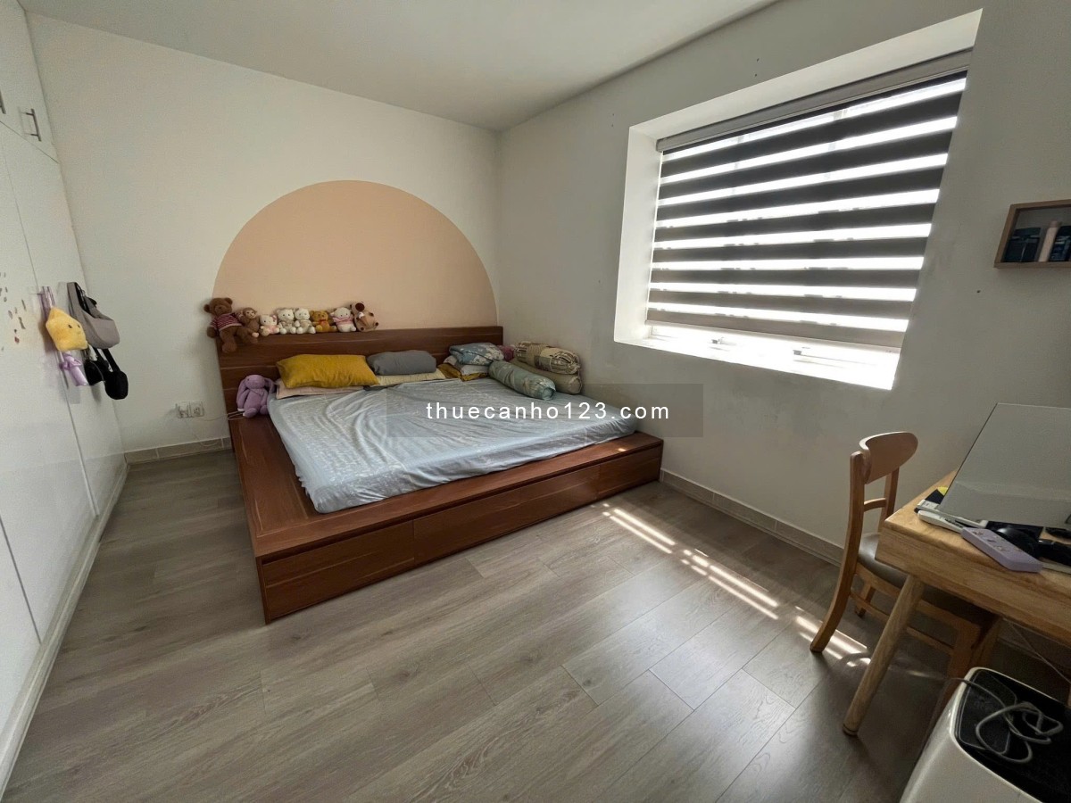 C/c Đặng văn Ngữ, Phú Nhuận: 81m2, 2p ngủ, 2wc, Nt, 13tr/th