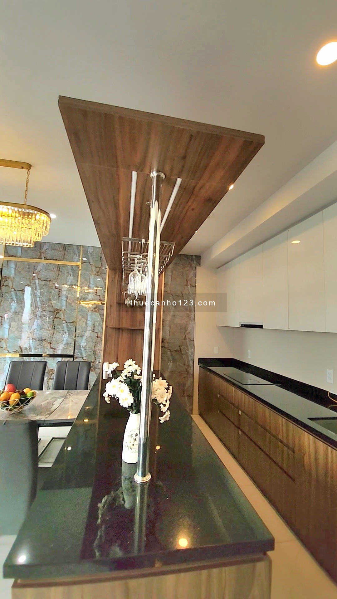 Căn hộ 3PN 156m² tại Waterina Suites cho thuê - Giá rẻ nhất dự án - Chỉ 30 triệu/tháng