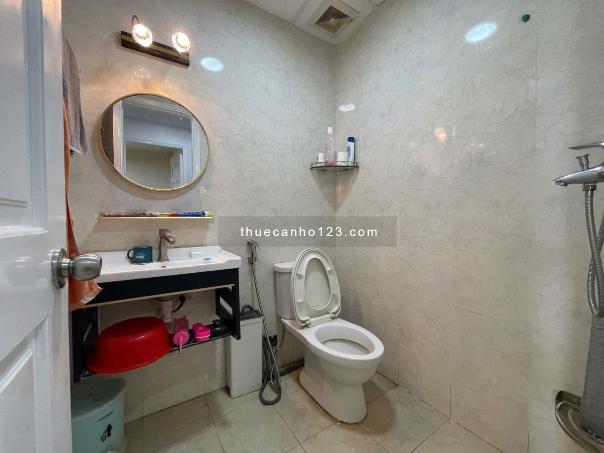 Căn hộ Screc quận 3, nội thất cao cấp, 2p ngủ, 2wc, 68m2, 14tr