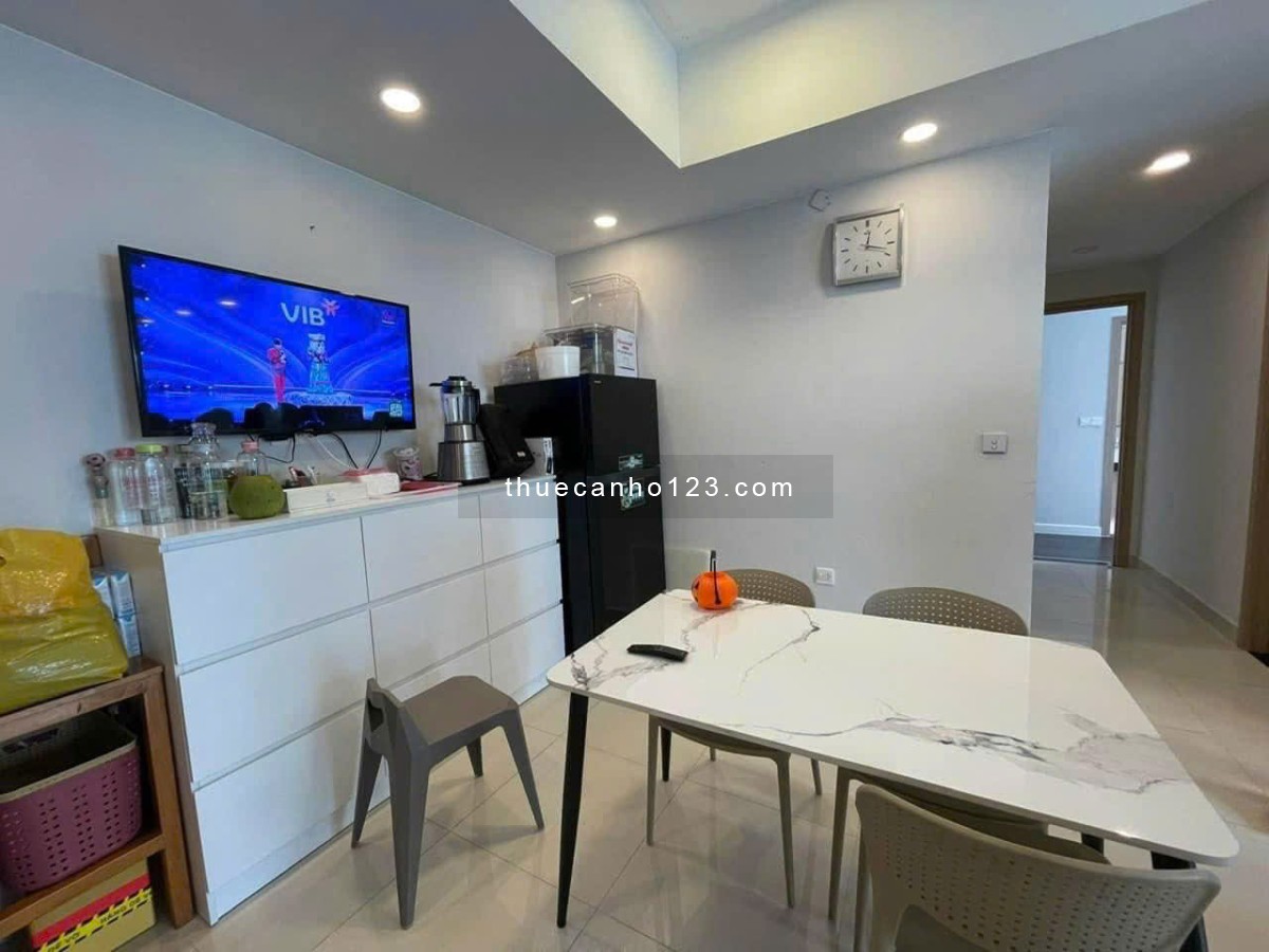 Chung cư Sky Central, 104 Phổ Quang, TB: 97m2, 2p ngủ, full NT, 17tr/th