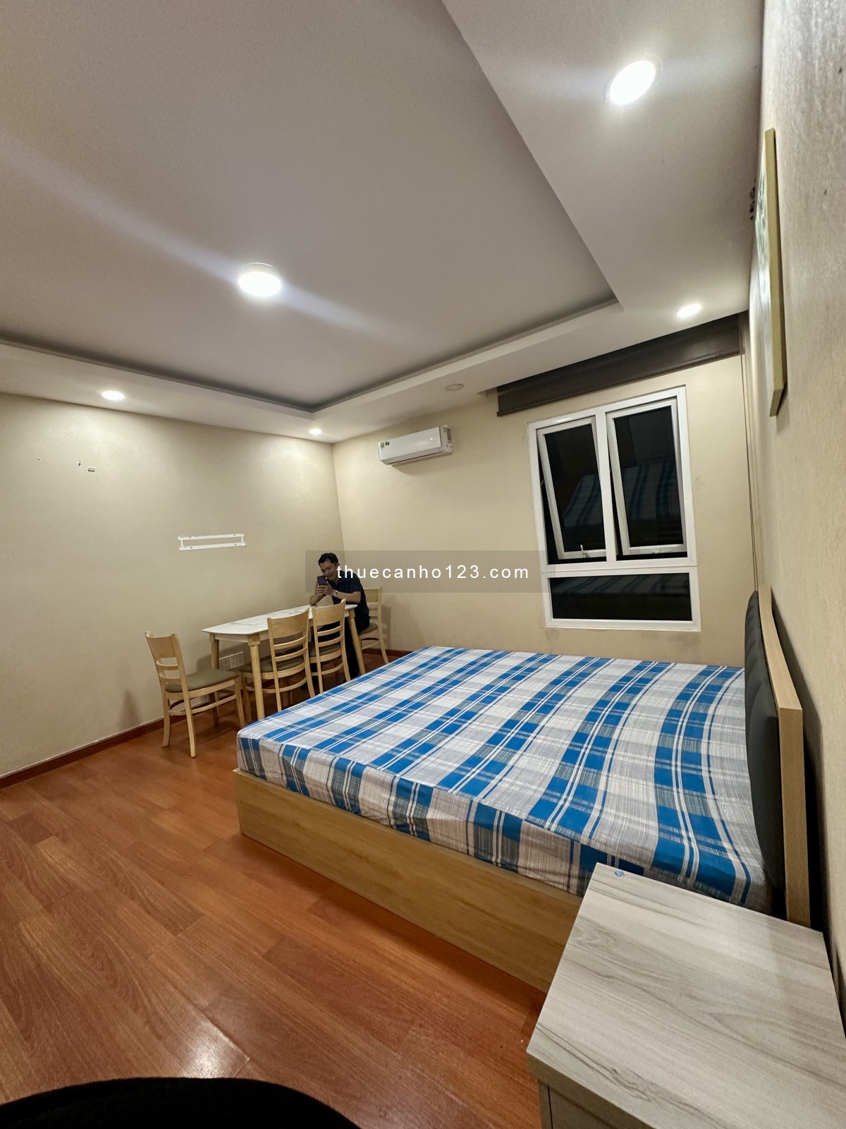 Studio Phạm Hữu Lầu Q7 – Full nội thất