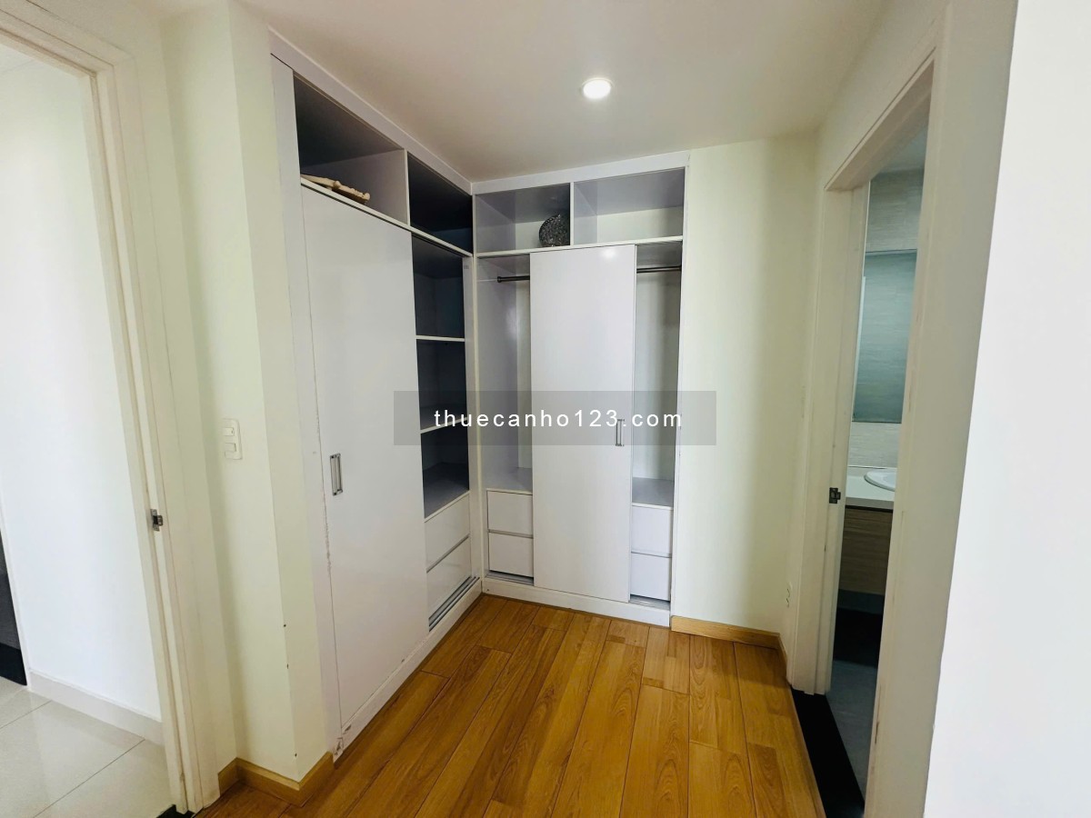 Cho thuê căn hộ 3PN, 2WC tại Green Valley, view sân Golf giá chỉ 28 triệu