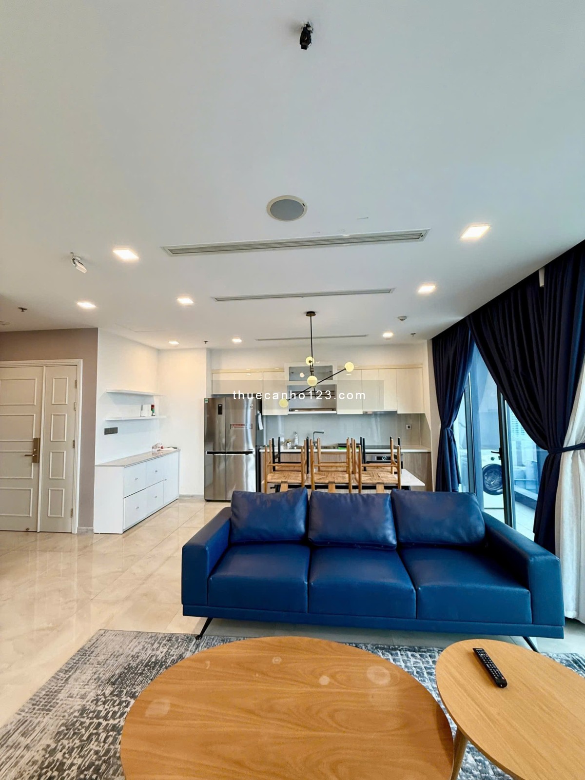 [ Giá tốt ] Chính chủ cần cho thuê gấp 4PN, 3WC, 160m2 giá 80 triệu / tháng Vinhomes Golden River