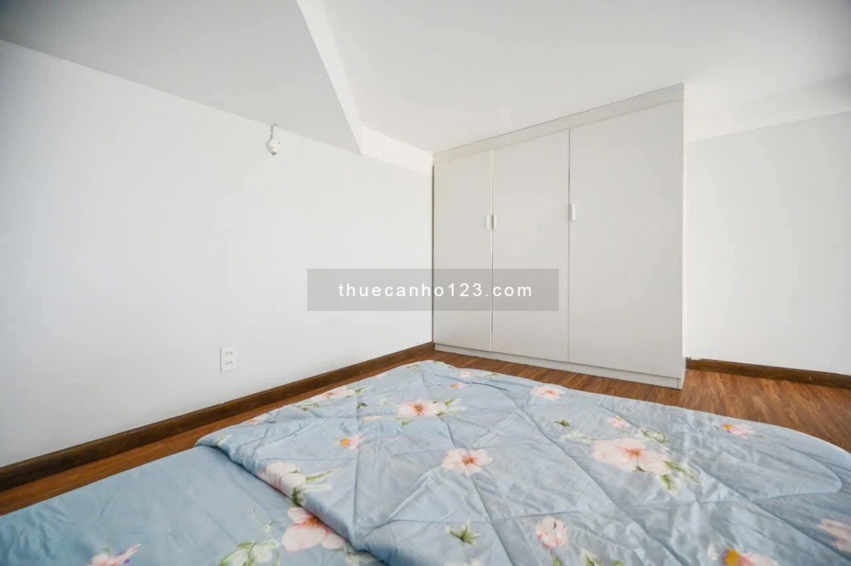 Căn STUDIO/DUPLEX có cửa sổ, Bancon thoáng mát, có View cạnh TDTU, Him Lam, Quận 4, Quận 1, UFM