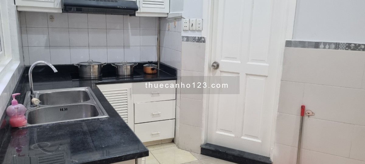 Cho thuê căn hộ đường Đinh Tiên Hoàng quận 1