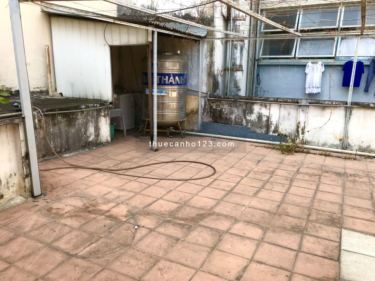 Cho thuê căn hộ đường Đinh Tiên Hoàng quận 1