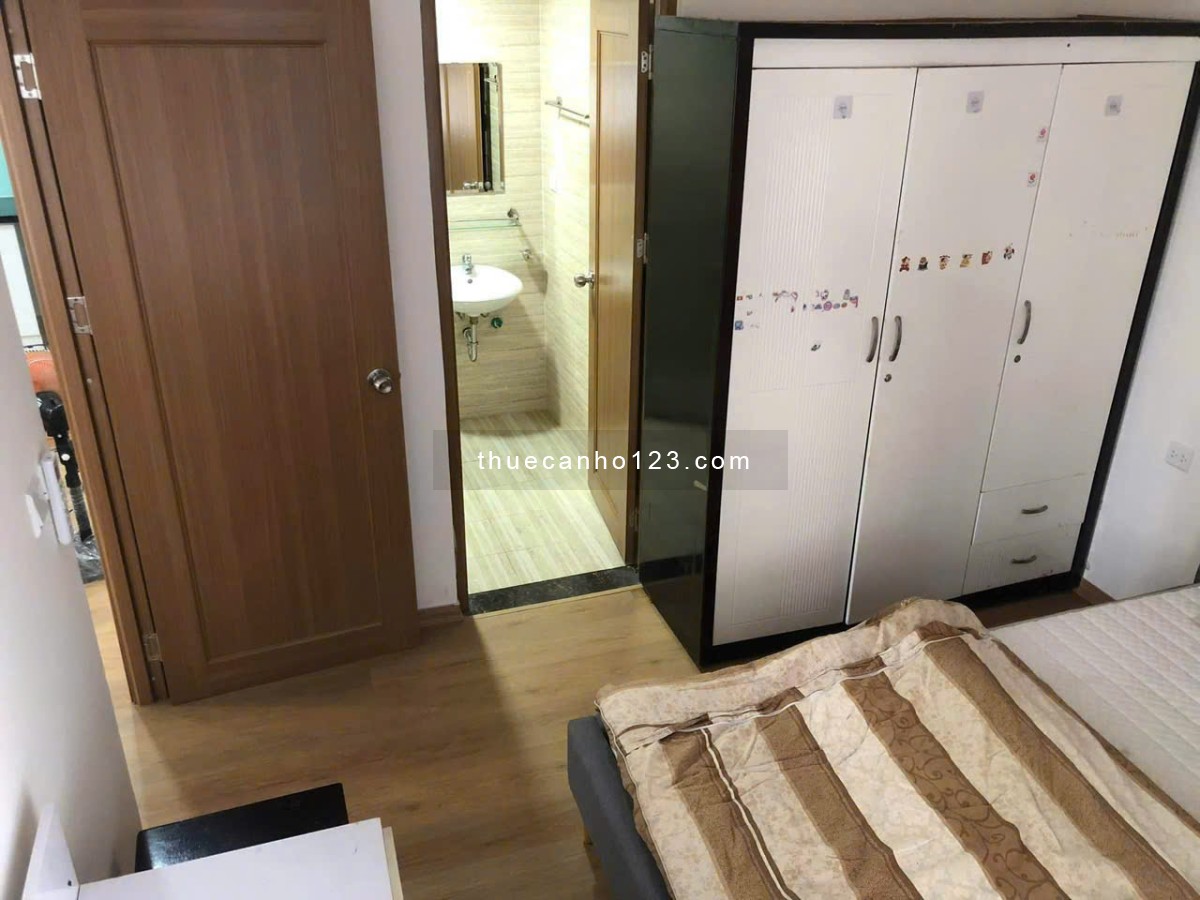 Cho thuê căn hộ 3 Phòng Ngủ Giá Rẻ Full Nội Thất