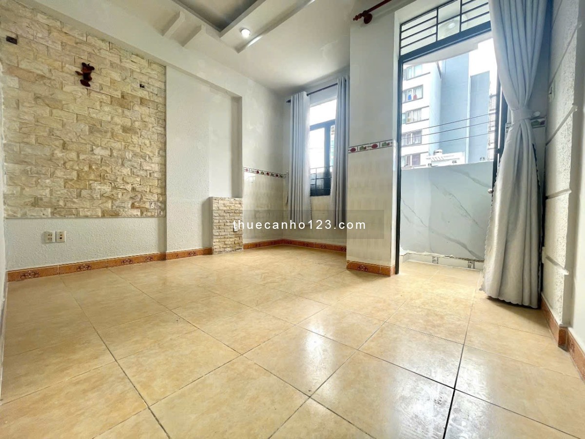 Căn hộ 1 phòng ngủ có ban công, Quận 7 – Giá tốt