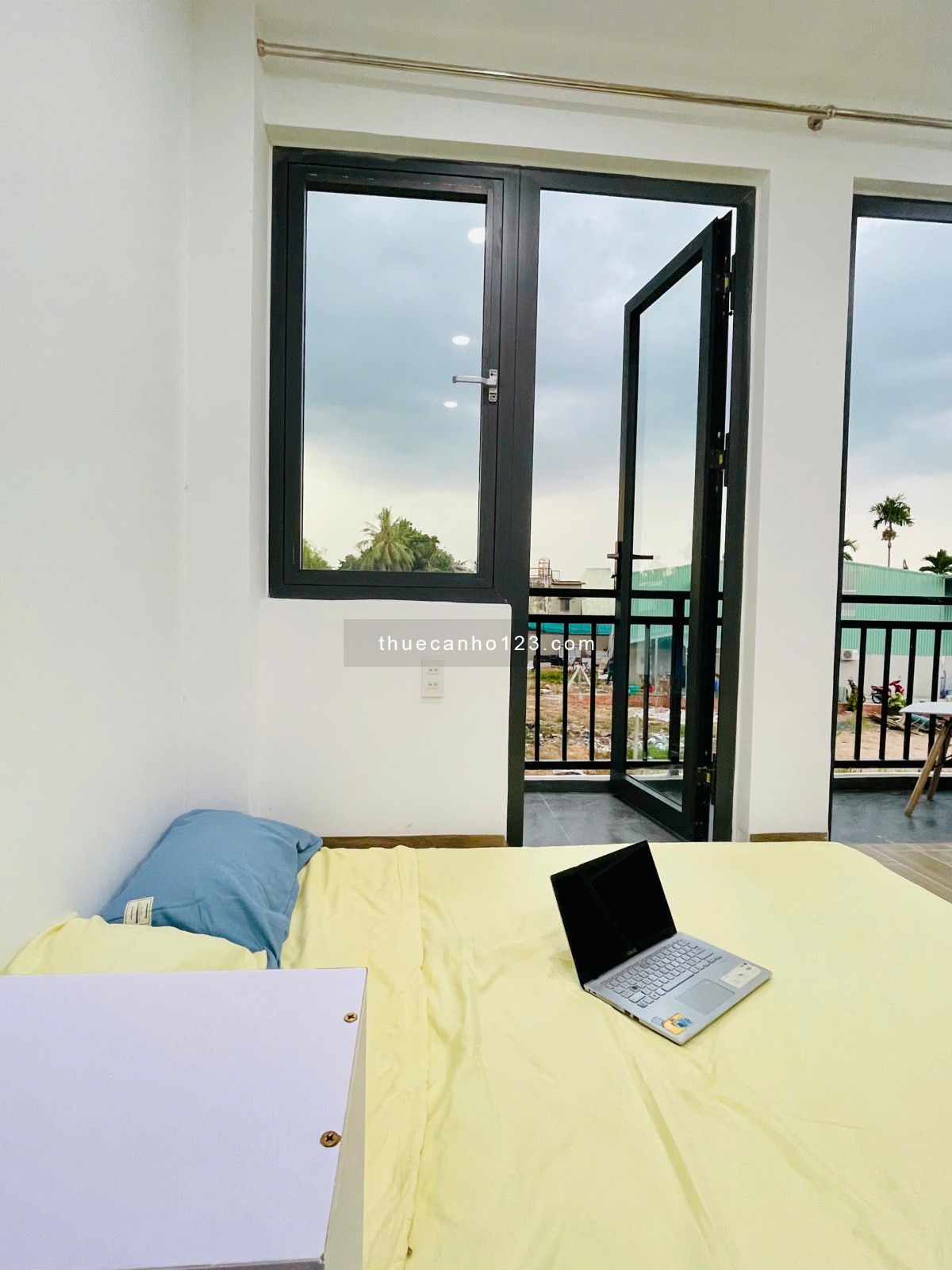 Căn Hộ Mới Ban Công Khu Dân Cư An Ninh Cho Cặp Đôi - Gia Đình