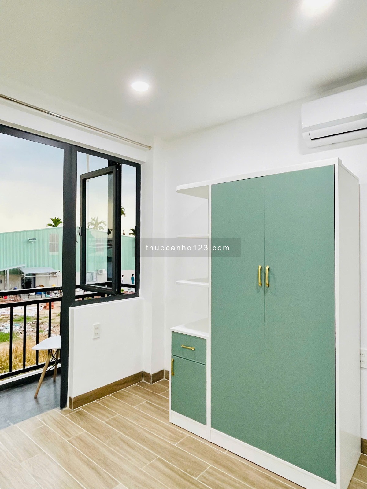 Căn Hộ Mới Ban Công Khu Dân Cư An Ninh Cho Cặp Đôi - Gia Đình