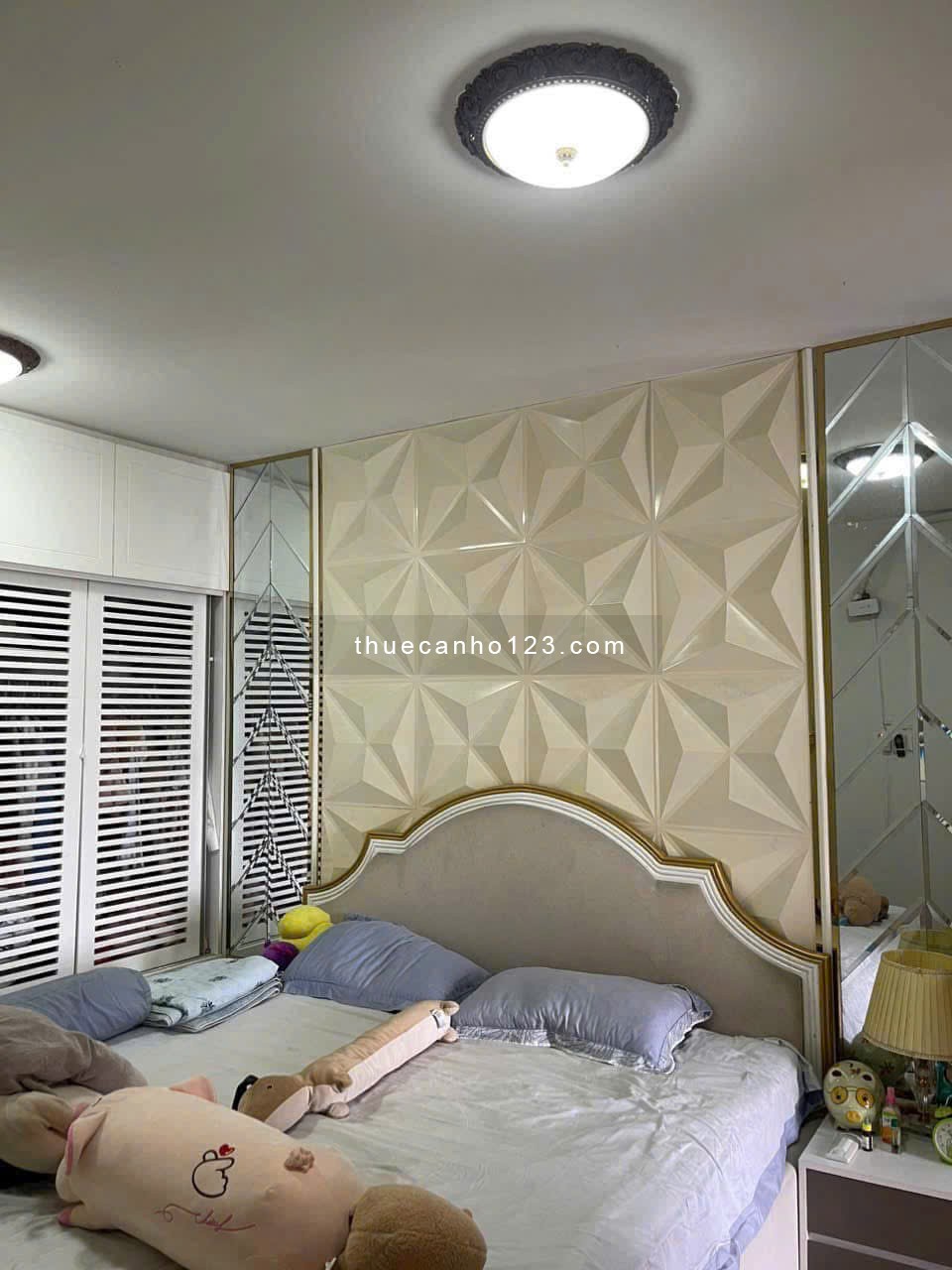 Chung cư Screc, Trường Sa, Quận 3: 85m2, 2p ngủ, full nội thất, 13tr/th