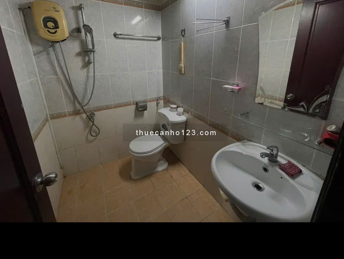 Chung cư Screc, Trường Sa, Quận 3: 81m2, 2p ngủ, full nội thất, 13tr/th