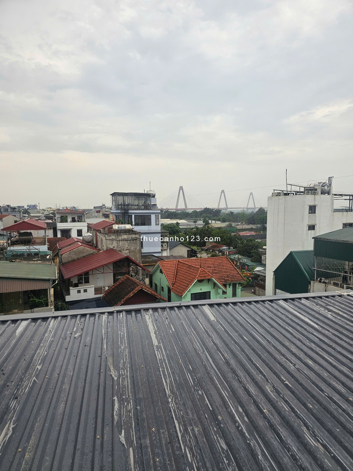 Cho thuê căn hộ 1 phòng ngủ, đẹp, thiết kế thông minh, giá rẻ tại Tây Hồ