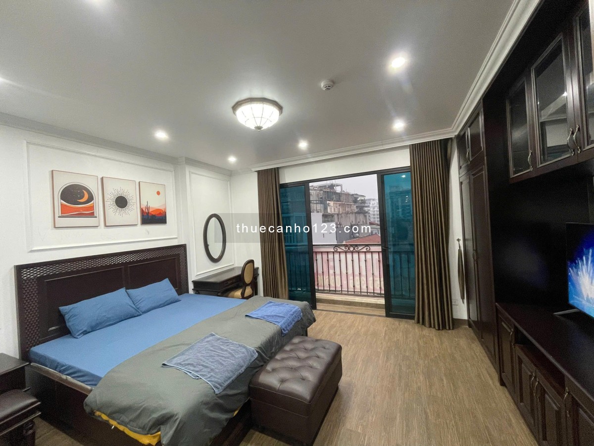 Cho thuê căn hộ 2PN rộng 90m2 tại Âu Cơ, Tây Hồ, đầy đủ nội thất đẹp, hiện đại