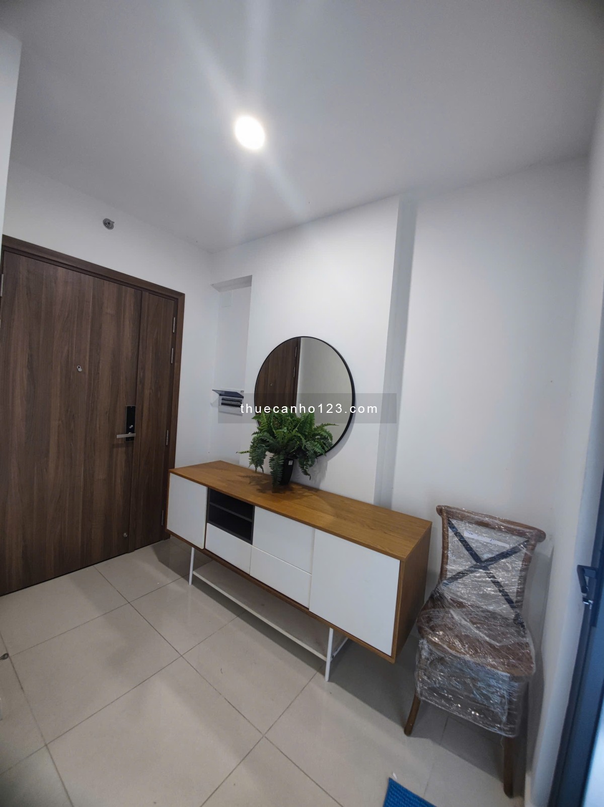 Cho thuê 3PN 2WC tại Q7 Saigon Riverside. Giá 16 triệu - 18 triệu/tháng. LH 0906 600 593