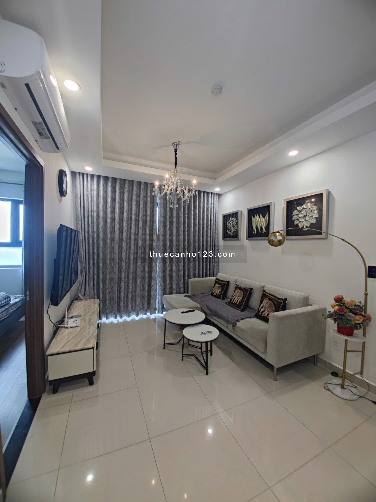 Cho thuê 3PN 2WC tại Q7 Saigon Riverside. Giá 16 triệu - 18 triệu/tháng. LH 0906 600 593