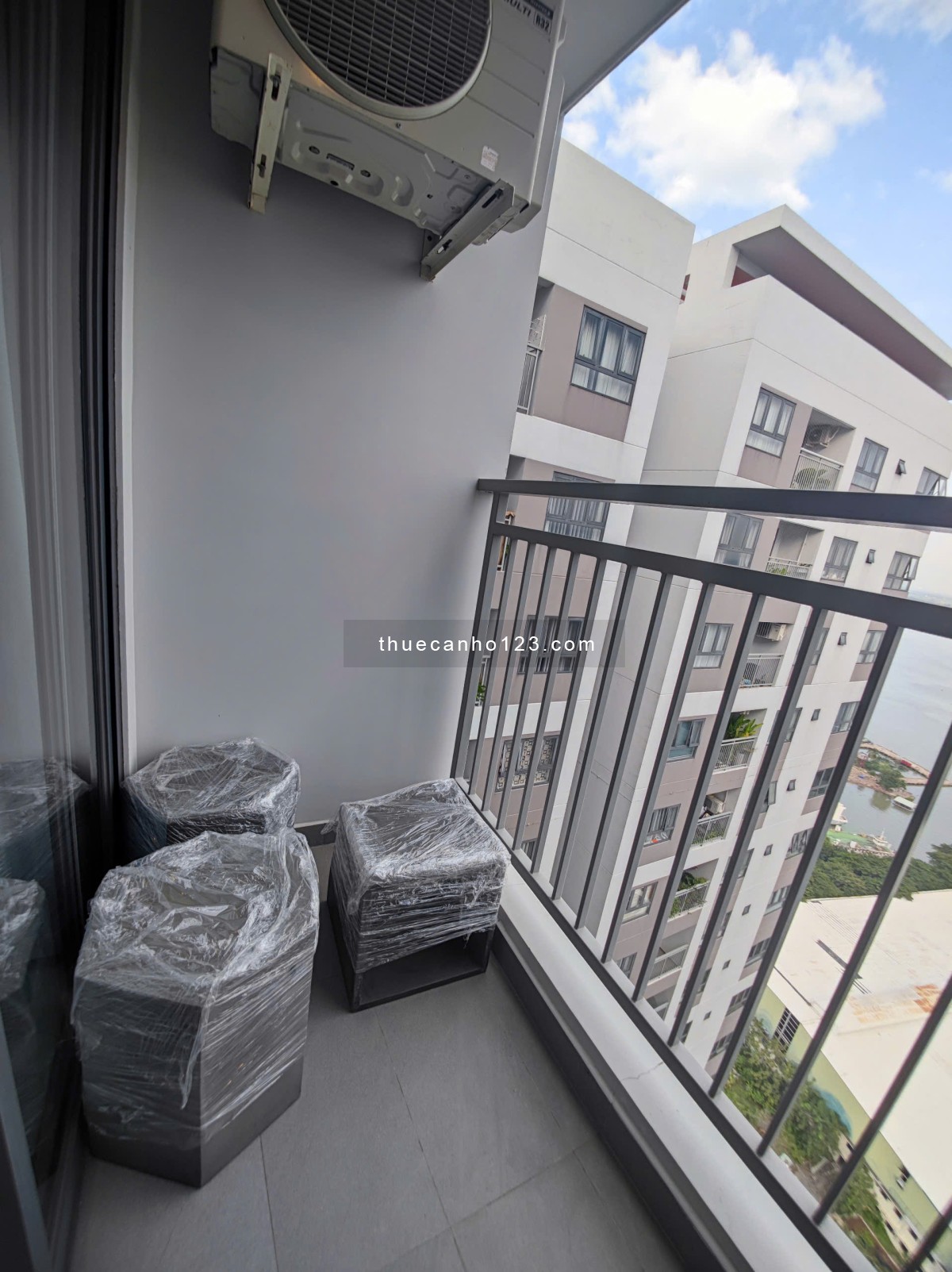 CHO THUÊ Q7 Saigon Riverside, 1PN giá 11tr NTĐĐ, 2PN giá 10tr - 15tr, 3PN giá 16tr NTĐĐ. 0906 600593