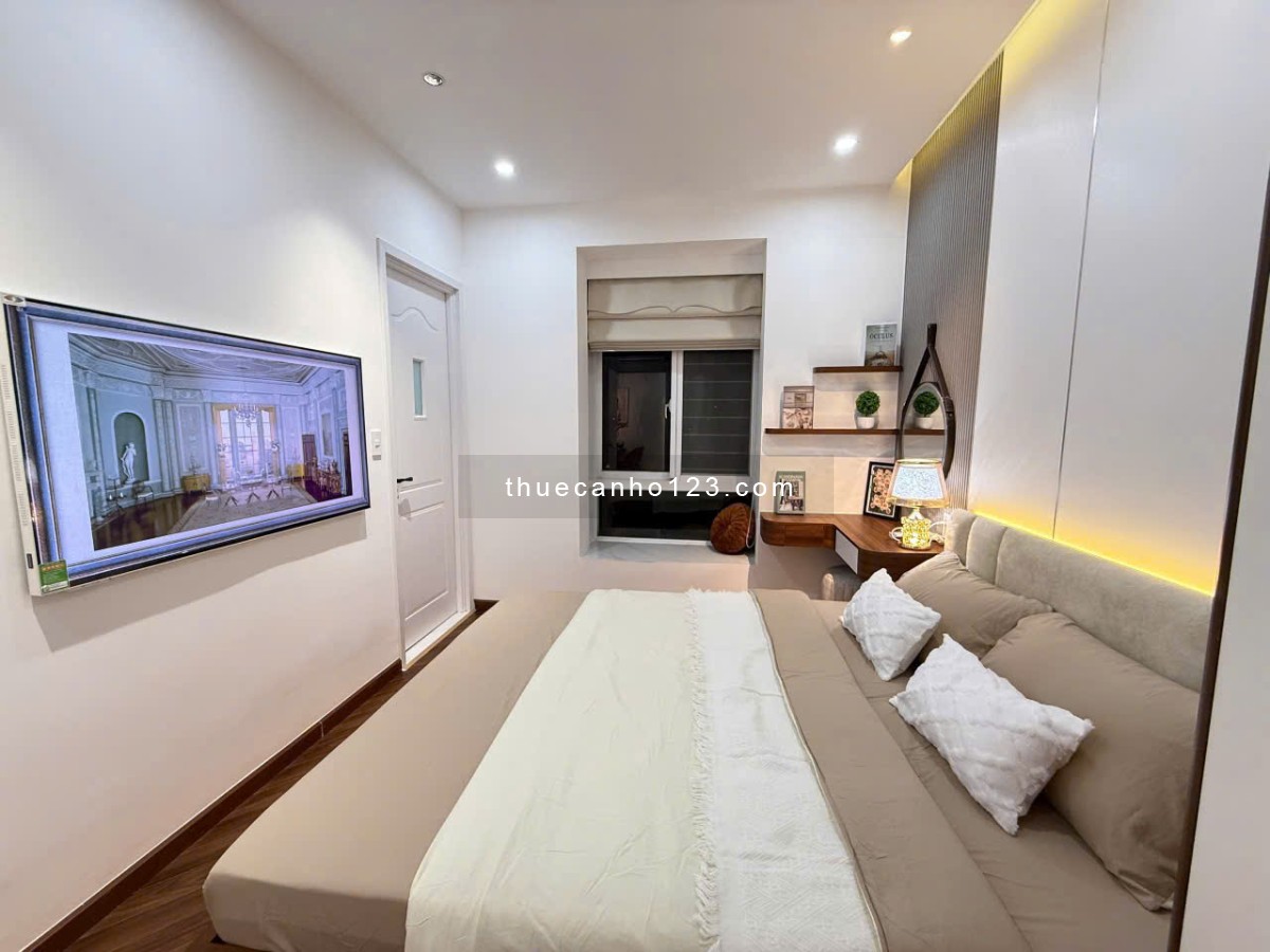 Em chuyên cho thuê Sky Garden PMH 2-3 phòng ngủ chỉ từ 11 triệu. Cam kết 100% nhà đẹp, giá tốt