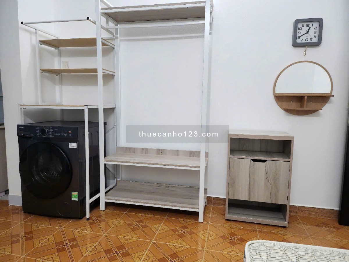 CHDV đường 3/2, quận 10: 20m2, Nội thất 5.5tr/tháng