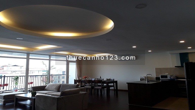 Cho thuê căn hộ dịch vụ tại Từ Hoa, Tây Hồ, 180m2, 3PN, đầy đủ nội thất cao cấp