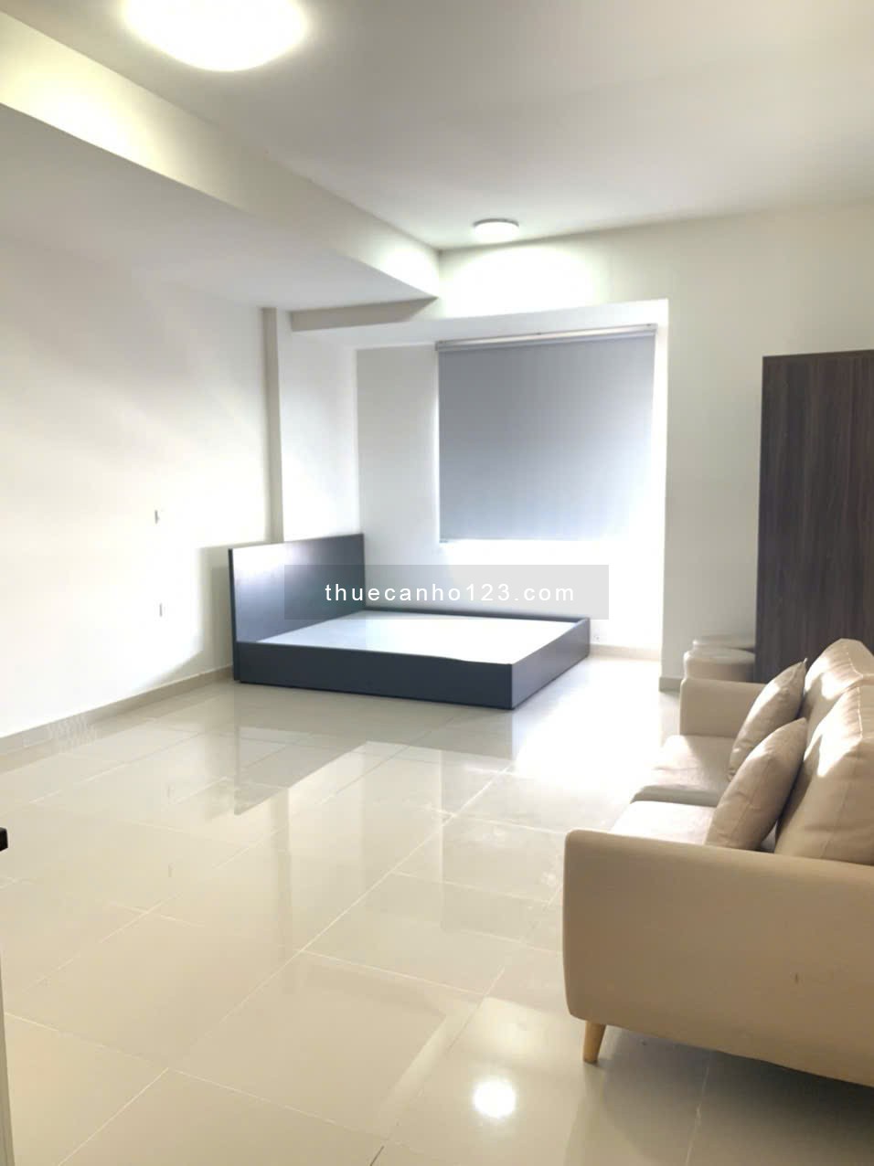 Sunrise City View, 38m2, Rèm, Bếp, Máy Lạnh, Cho thuê 9.5Tr/tháng Hotline : 0906233195