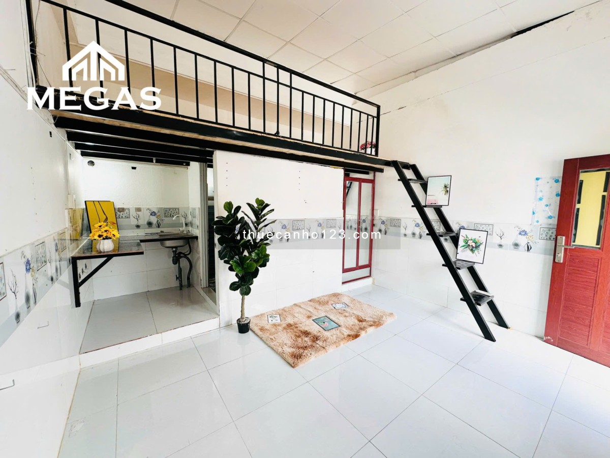 Căn hộ Ban Công Gác Cao Ngay Vòng Xoay Phú Lâm - Cư xã Phú Lâm